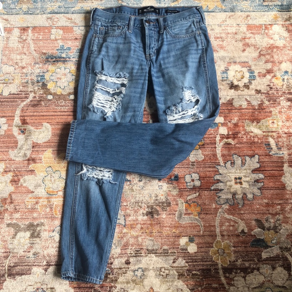 Hollister low rise boyfriend distressed jeans